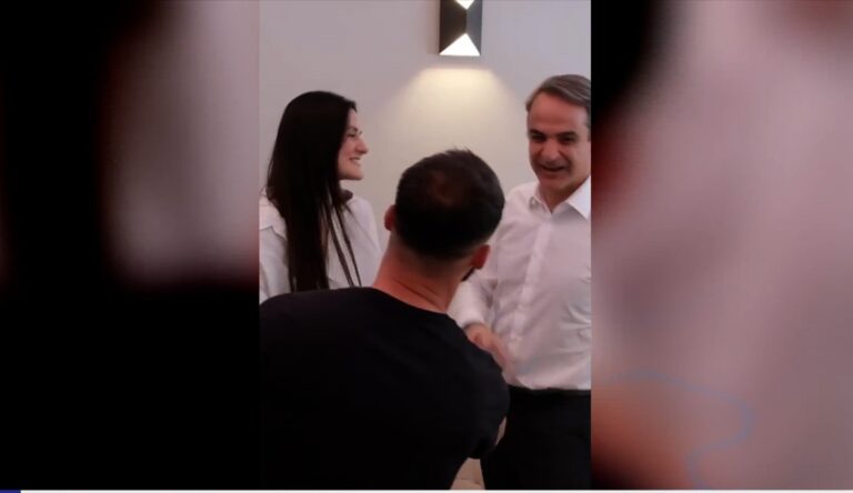 Ο Κυρ. Μητσοτάκης επισκέφθηκε καφέ που άνοιξαν δύο νέοι με χρηματοδότηση από τη ΔΥΠΑ – Η ανάρτησή του για τις «Ημέρες Καριέρας»