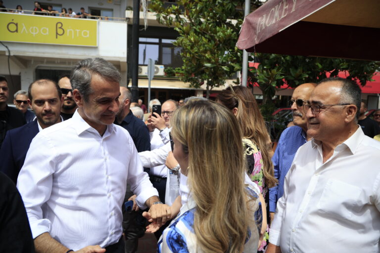 Επίσκεψη Κ. Μητσοτάκη στο ανακαινισμένο Κέντρο Υγείας των Μεγάρων – «Και το 2027 οι Έλληνες πάλι θα εμπιστευθούν τη δύναμη που μπορεί να εγγυηθεί τη σταθερότητα»