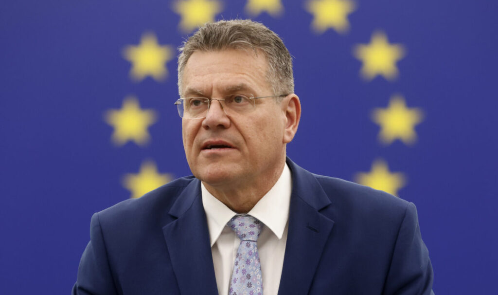 Μάρος Σέφτσοβιτς: Η ΕΕ θα προσέφερε επιπλέον αγορές αγαθών αξίας 50 δισ. ευρώ στις ΗΠΑ