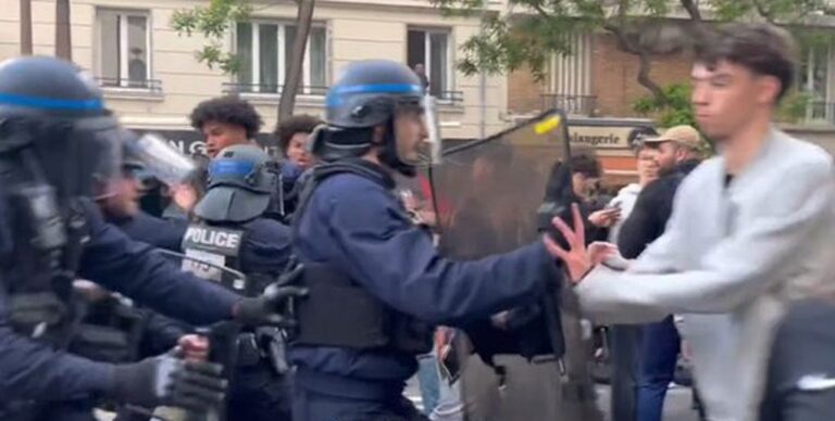 Σκηνές χάους στο Παρίσι με επεισόδια ανάμεσα σε οπαδούς και Αστυνομία λίγο πριν τη σέντρα του Παρί-Άρσεναλ