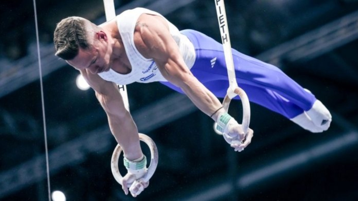 Petrounias