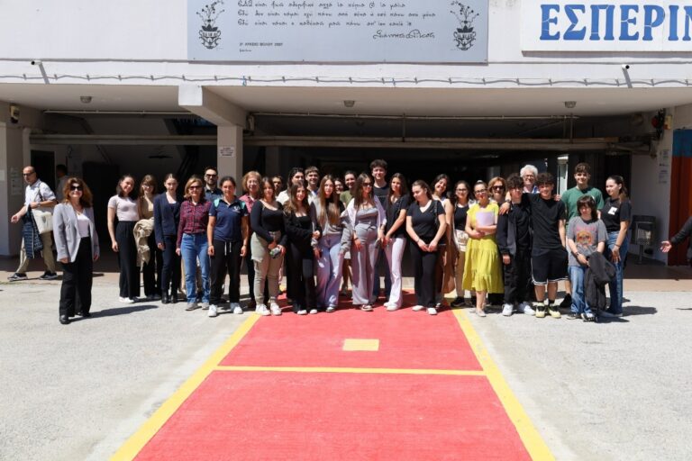 Μαθητικό Colloquium «Αν-Ησυχώ»: Ένα δυναμικό κλείσιμο για το eTwinning πρόγραμμα Πολιτικού Γραμματισμού