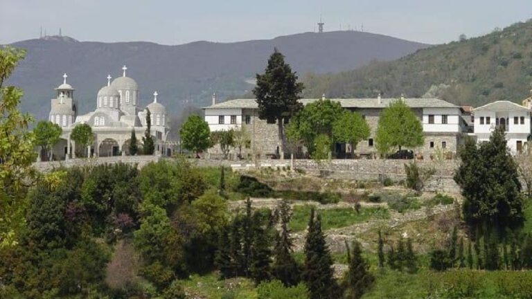 Εορτή της Παναγίας Παραμυθίας στη Μονή Παμμεγίστων Ταξιαρχών Αγίου Γεωργίου Νηλείας