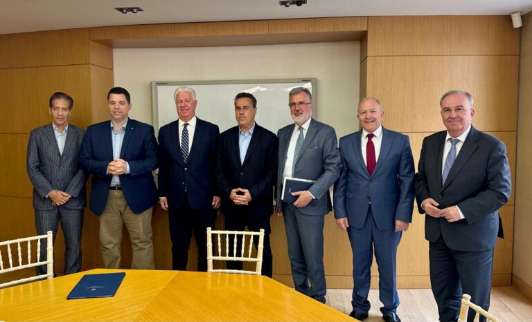 Κέρκυρα: Διυπουργική για την αφαλάτωση της Χρυσηίδας με Περιφερειάρχη και Δήμαρχο