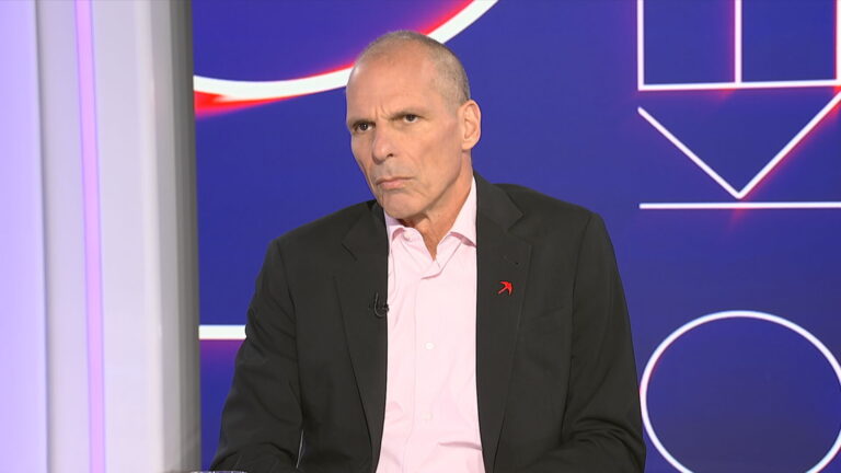 Γ. Βαρουφάκης στο ΕΡΤΝews: Η κυβέρνηση παραμένει ηγεμονική γιατί δεν υπάρχει αντιπολίτευση