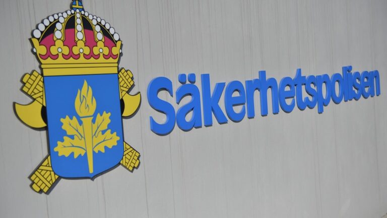 Υψηλόβαθμος Σουηδός διπλωμάτης συνελήφθη για κατασκοπεία στη χώρα του σύμφωνα με την κρατική τηλεόραση