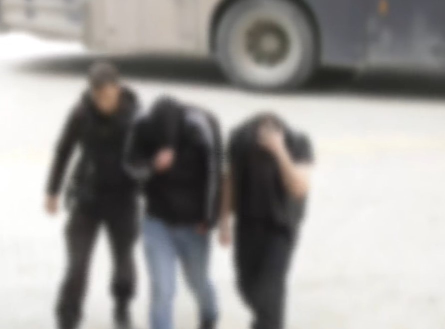 Θεσσαλονίκη: «Εθνικιστική νεολαία»- Στον ανακριτή οι συλληφθέντες- Παράταση για να απολογηθεί πήρε μέλος της οργάνωσης