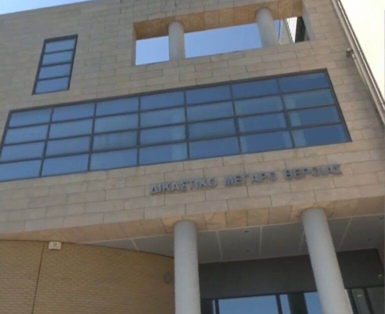 Βέροια: Σήμερα η δίκη για τον θάνατο του 16χρονου Κώστα Φραγκούλη από αστυνομικά πυρά