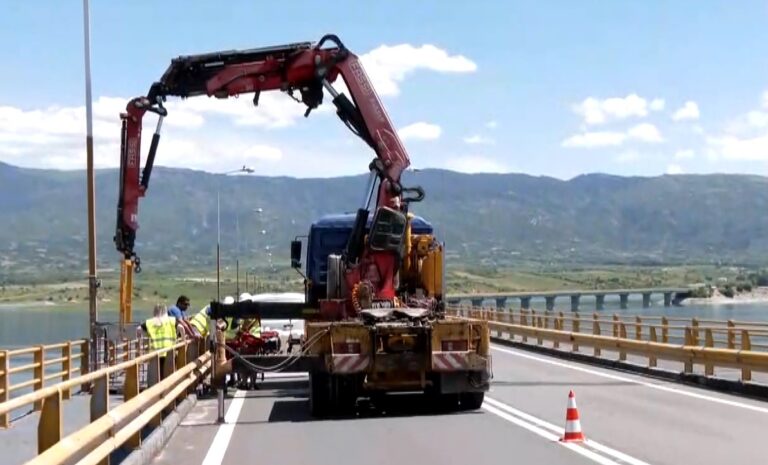 Εργασίες αποκατάστασης στη γέφυρα Σερβίων-Κοζάνης