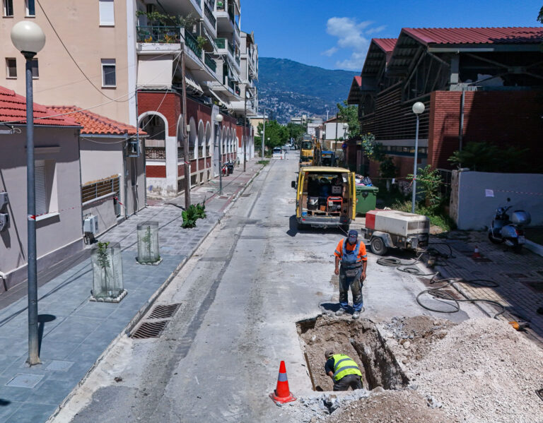 ΔΕΥΑΜ Βόλου: Ξεκίνησαν έργα 1 εκατ. ευρώ στα δίκτυα ομβρίων σε Τσαλαπάτα, Νεάπολη και Λαμπράκη