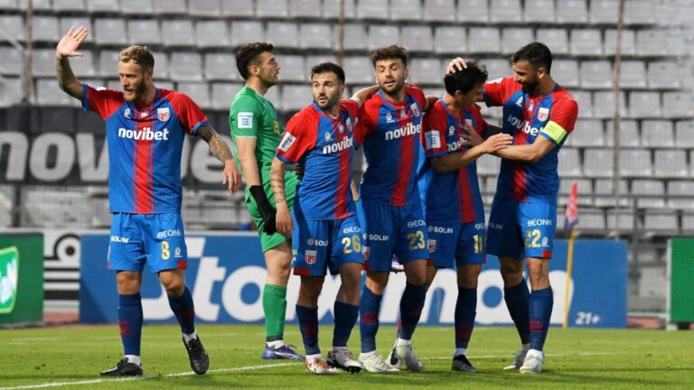 Play out Super League: Ο Βόλος υπέταξε 3-0 την Λαμία και εξασφάλισε την παραμονή του