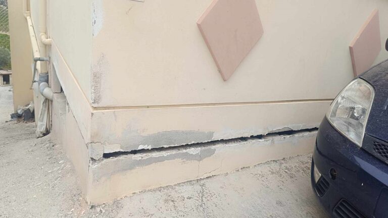 Ηράκλειο: Αυτοψίες Λέκκα σε Βούτες και Μαγαρικάρι για τις ρηγματώσεις