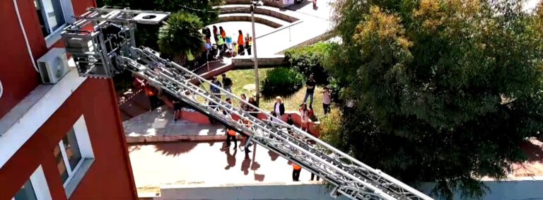 Θεσσαλονίκη: Επιχειρησιακή άσκηση ετοιμότητας για σεισμό στον Δ. Παύλου Μελά