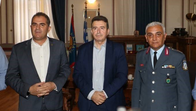 Στην Καλαμάτα σήμερα ο Μιχάλης Χρυσοχοΐδης – Μνημόνιο συνεργασίας του Υπ. Προστασίας του Πολίτη με τους δήμους Καλαμάτας και Μεσσήνης