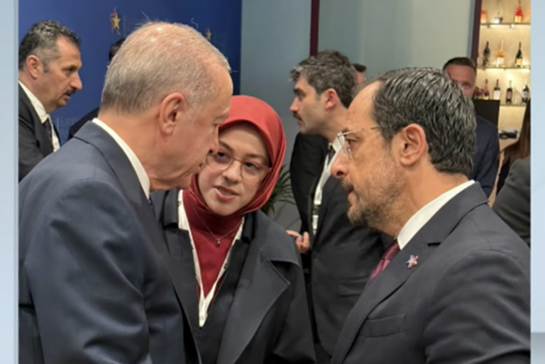 Συνάντηση Χριστοδουλίδη – Ερντογάν: Να μιλήσουν οι ίδιοι μεταξύ τους ζήτησε ο Κύπριος πρόεδρος – Ποια η τουρκική απάντηση