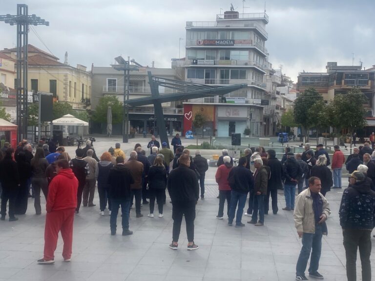 Τρίπολη: Εργαζόμενοι και συνταξιούχοι τίμησαν την εργατική Πρωτομαγιά