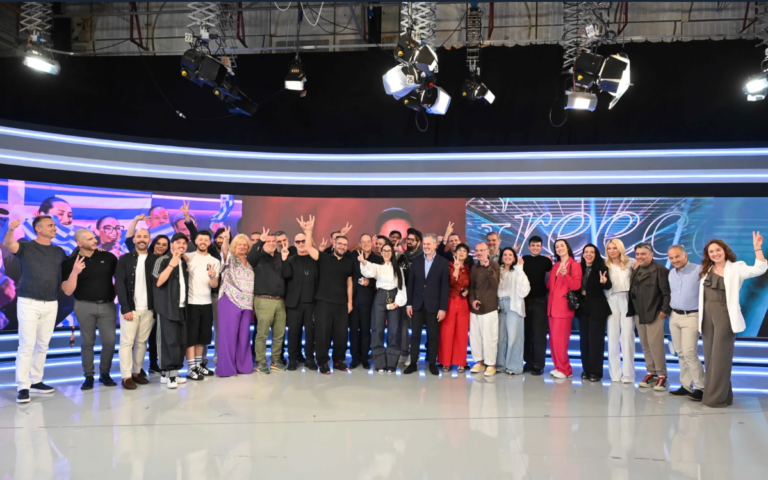 Eurovision 2025: Η ελληνική αποστολή στο Ραδιομέγαρο της ΕΡΤ