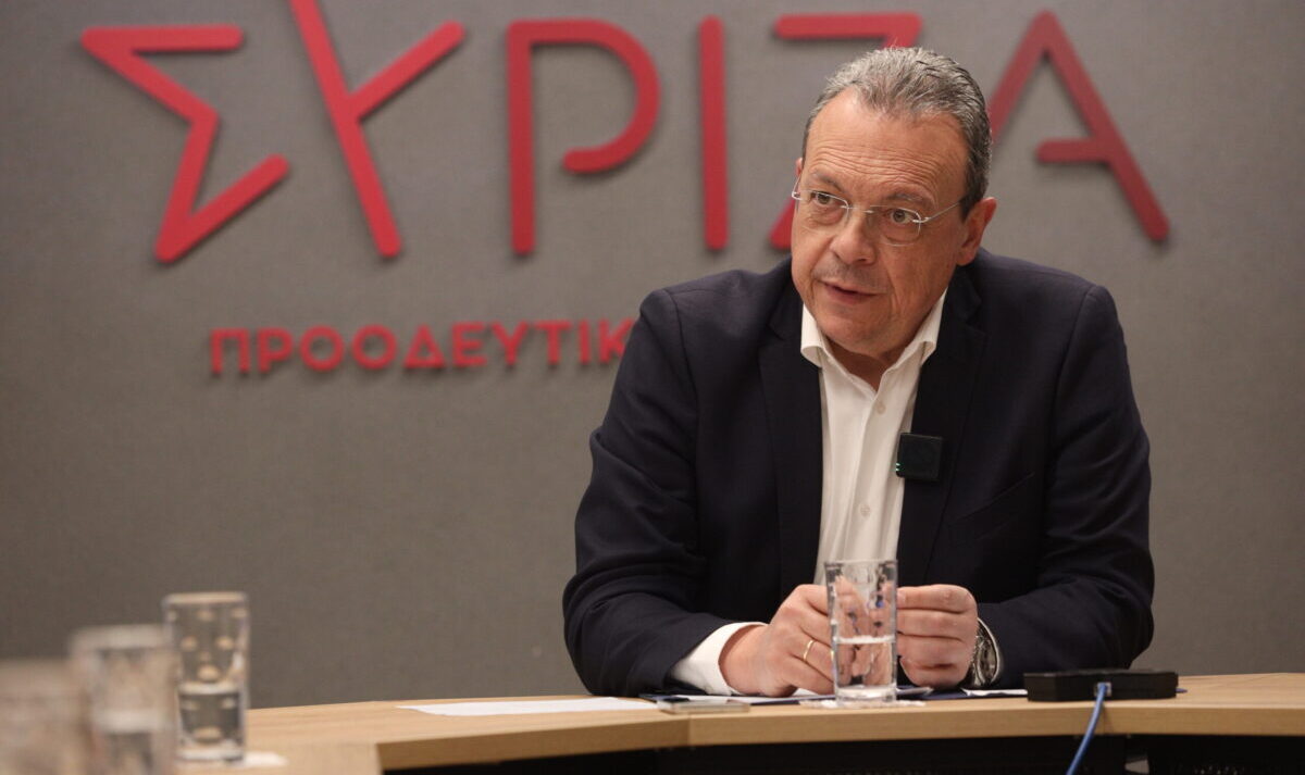 [377569] ΣΥΝΑΝΤΗΣΗ ΤΟΥ ΠΡΟΕΔΡΟΥ ΤΟΥ ΣΥΡΙΖΑ-ΠΣ ΣΩΚΡΑΤΗ ΦΑΜΕΛΛΟΥ ΜΕ ΠΡΟΕΔΡΟΥΣ ΣΥΝΕΤΑΙΡΙΣΤΙΚΩΝ ΦΟΡΕΩΝ    (ΓΙΑΝΝΗΣ ΠΑΝΑΓΟΠΟΥΛΟΣ/EUROKINISSI)