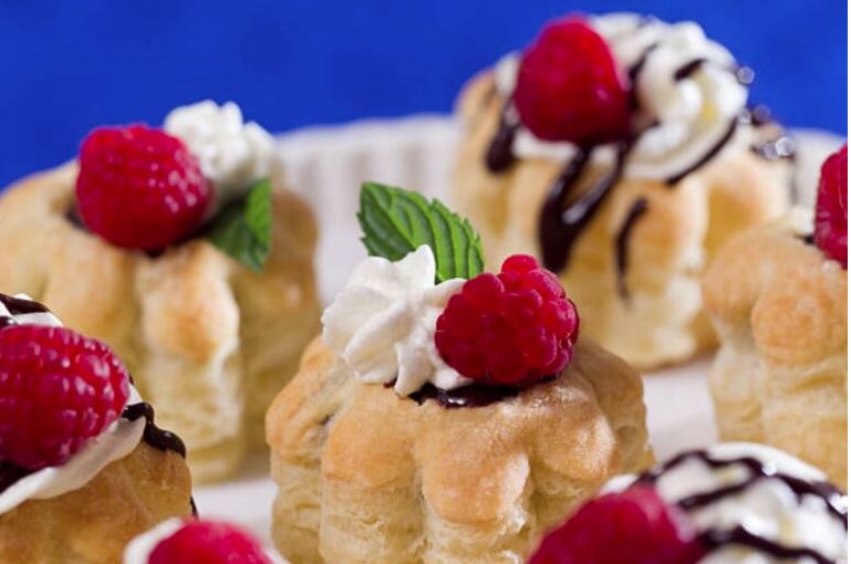 Στα ύψη οι τιμές των γλυκισμάτων ενόψει των γιορτών – Πώς θα διαμορφωθεί το κόστος