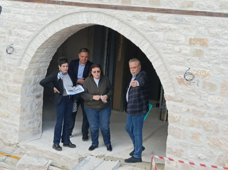 Η Λίνα Μενδώνη στα Ιωάννινα: Πολιτιστικές παρεμβάσεις με επίκεντρο την ανάδειξη της τοπικής κληρονομιάς