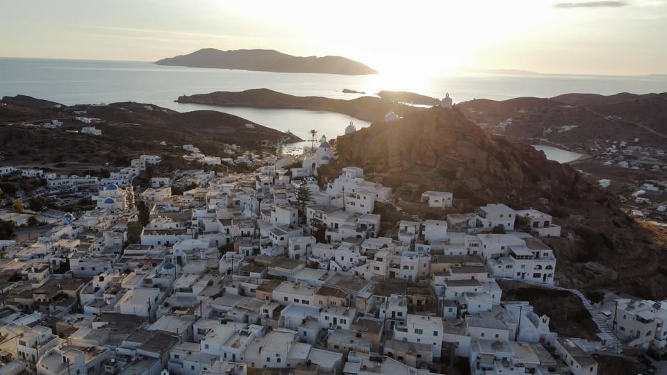 Ίος: Παραιτήθηκε ο μοναδικός παιδίατρος του νησιού