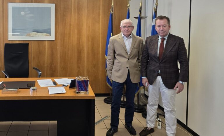 Επιλύεται το πρόβλημα με τις αποζημιώσεις  πλημμυρισμένων εκτάσεων στην Κάρλα – Συνάντηση Κόκκαλη με Λυκουρέντζο