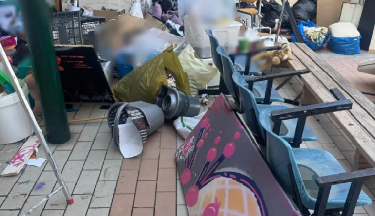 Νομική: Νέα έρευνα σε υπό κατάληψη χώρο του ΕΚΠΑ – Τι βρήκε η ΕΛΑΣ (video)