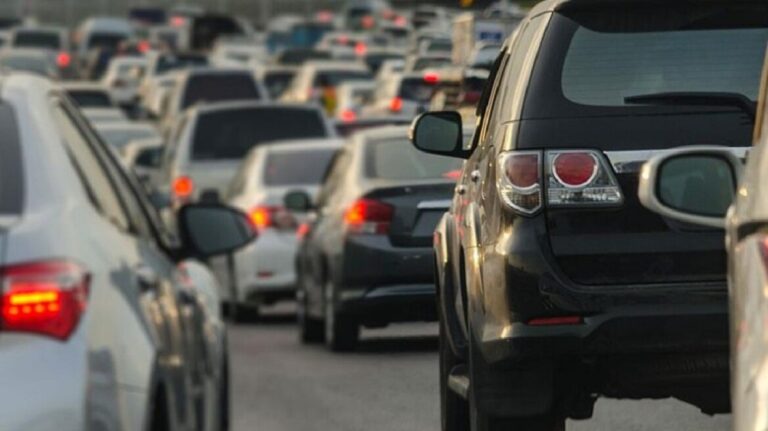 Τι πρέπει να γνωρίζουν οι ιδιοκτήτες οχημάτων για την υποχρεωτική ασφάλιση έναντι φυσικών καταστροφών