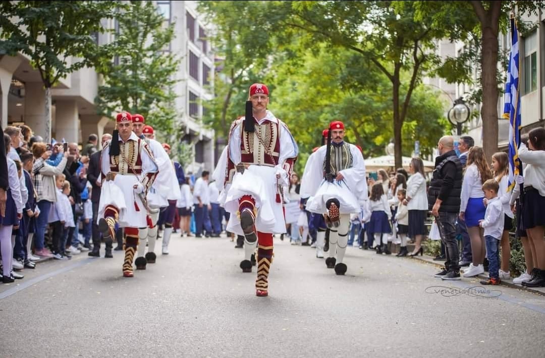 Το Σάββατο 3 Μαΐου η παρέλαση στη Στουτγάρδη (audio)