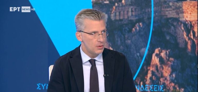 Ακ. Σκέρτσος στο ΕΡΤNews: Σήμερα παραδίδεται το Kids Wallet, 29 νέα μέτρα «δίπλα στα παιδιά, απέναντι στη βία»