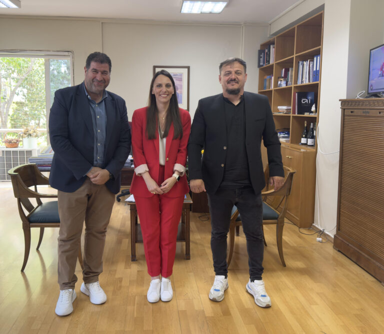 Συνάντηση βουλευτή Γρεβενών και δημάρχου Δεσκάτης με την Υφυπουργό Εσωτερικών