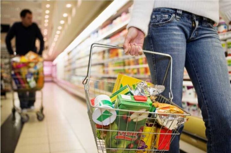 Έρευνα: Βασικό κριτήριο των καταναλωτών για την επιλογή τροφίμων η χρηματική δαπάνη