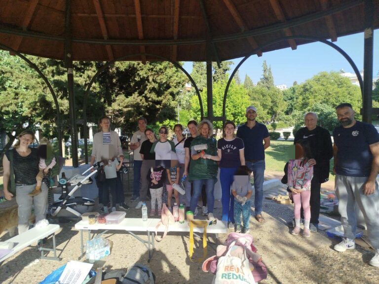 Καλαμαριά: Εθελοντική δράση πραγματοποιήθηκε στο πάρκο «Ούλοφ Πάλμε»