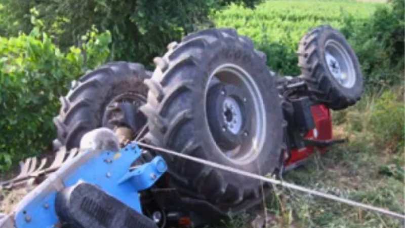 Αγρότης τραυματίσθηκε σε εκτροπή αγροτικού μηχανήματος στον Αμπελώνα Πύργου