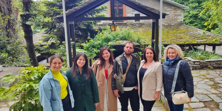 Ζευγάρι Τούρκων travel bloggers και influencers ταξιδεύει στο Πήλιο
