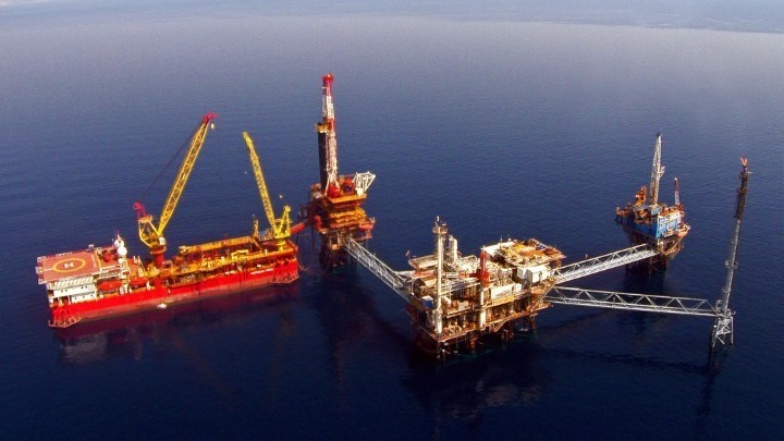 Υπεγράφη η υπουργική απόφαση για τον διεθνή διαγωνισμό έρευνας υδρογονανθράκων νοτίως Πελοποννήσου και Κρήτης