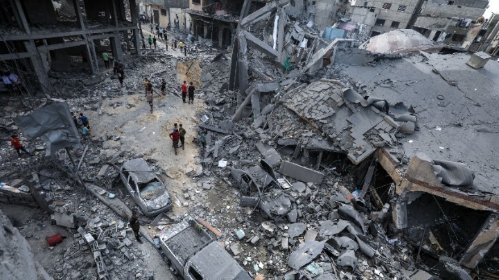 Γάζα: Τουλάχιστον 52 νεκροί σε ισραηλινούς βομβαρδισμούς, εκ των οποίων 33 σε σχολείο που φιλοξενούσε εκτοπισμένους