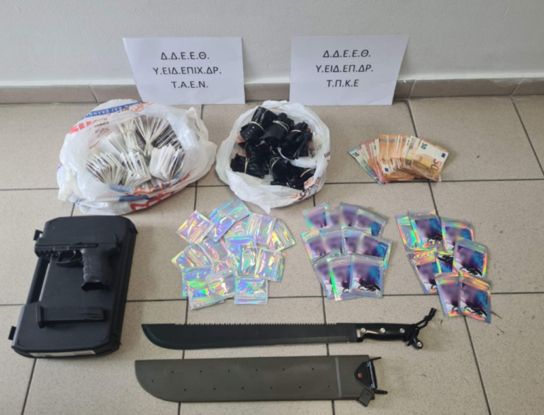 Θεσσαλονίκη: 39χρονος προμηθευόταν χασίς από μίνι μάρκετ- Δύο συλλήψεις