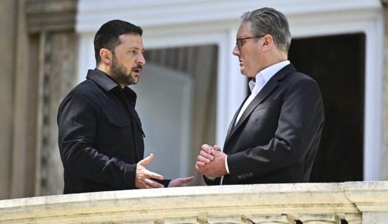 Ουκρανία: Η Βρετανία και οι χώρες της βόρειας Ευρώπης υποστηρίζουν την πρόταση για άνευ όρων κατάπαυση του πυρός για 30 ημέρες