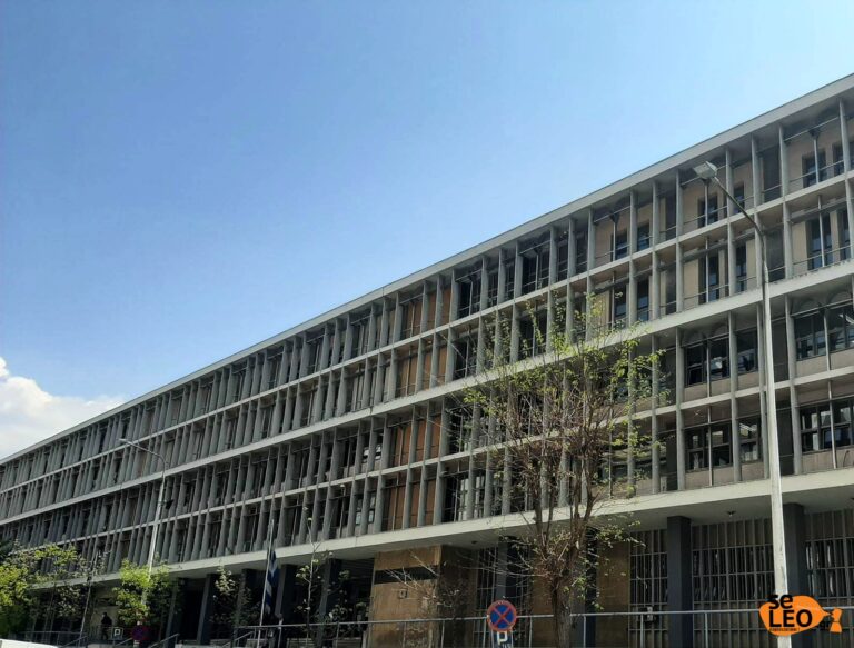 Θεσσαλονίκη: Αυτεπάγγελτη έρευνα για την πτώση 17χρονης από πρώτο όροφο
