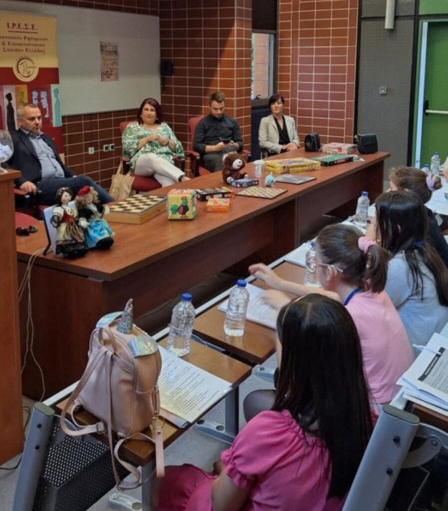Λάρισα: Με επιτυχία το 1ο Μαθητικό Φεστιβάλ Ρητορικής Τέχνης για μαθητές Πρωτοβάθμιας Εκπαίδευσης