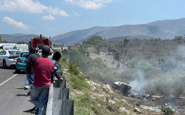 Τραγωδία στο Μεξικό: Τουλάχιστον 21 νεκροί σε σύγκρουση αυτοκινήτων