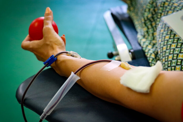 Θεσσαλονίκη: Επιπλέον 460 μονάδες αίματος στην Τράπεζα του δήμου Νεάπολης-Συκεών «πρόσθεσε» η καλοκαιρινή αιμοδοσία