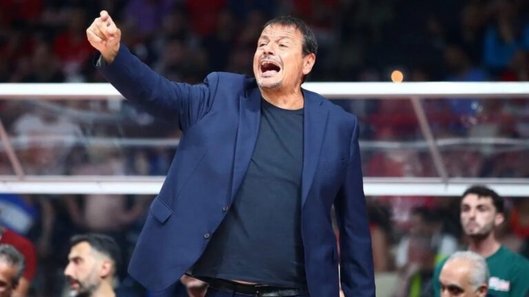 Άταμαν στην ΕΡΤ: «Συγχαρητήρια στον Μπαρτζώκα και τους παίκτες του, εκτός από έναν»