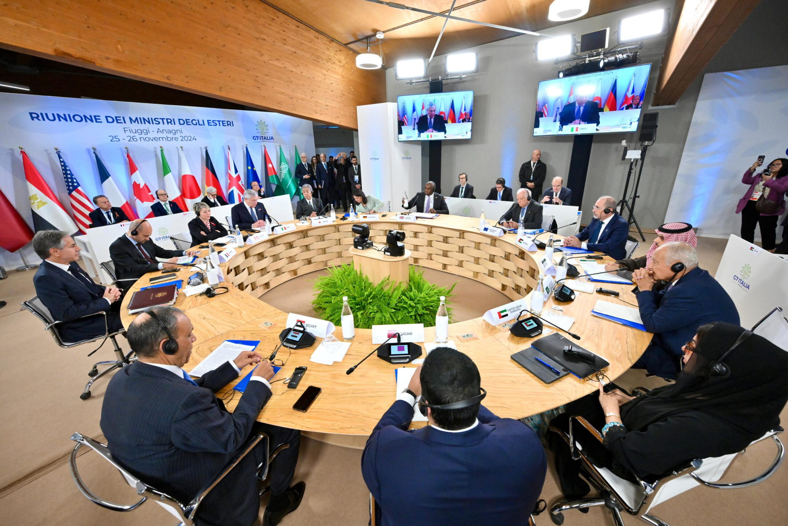 «Το Ιράν δεν πρέπει να αποκτήσει πυρηνικά όπλα», διαμηνύει ο Γερμανός καγκελάριος πριν από τη σύνοδο της G7