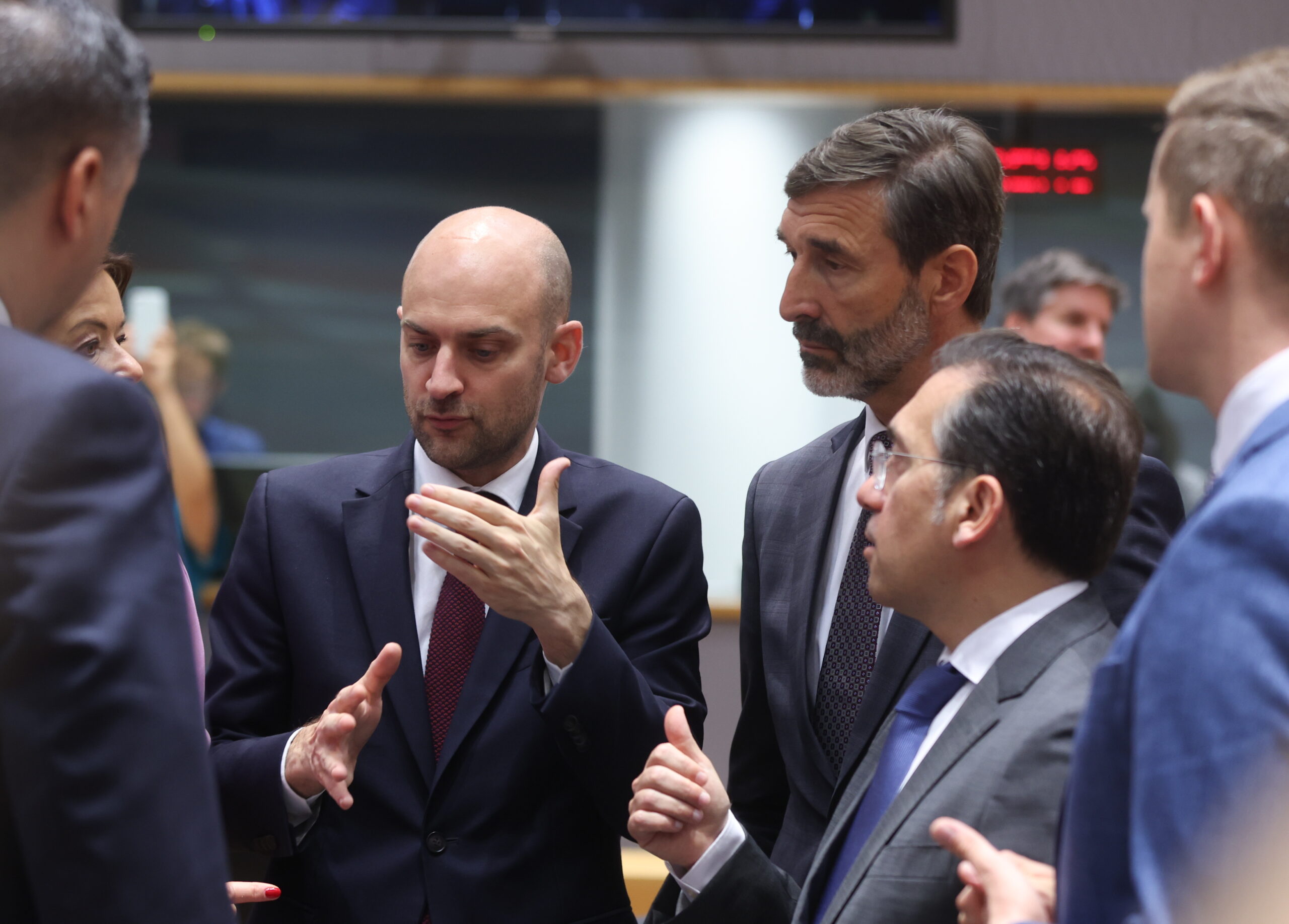 Οι αποφάσεις των υπουργών Εξωτερικών της ΕΕ για τις εντάσεις της συγκυρίας