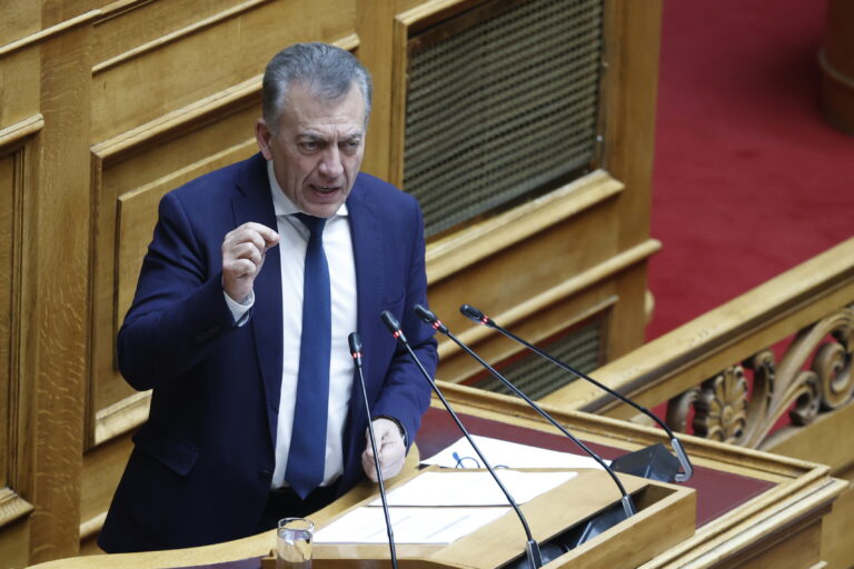 Στον «αέρα» το πρωτάθλημα μπάσκετ – Αρνητικοί σε συνάντηση οι ιδιοκτήτες των ΚΑΕ Παναθηναϊκός και Ολυμπιακός μετά την πρόσκληση Βρούτση
