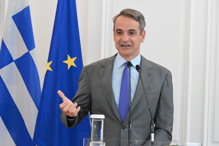 K. Μητσοτάκης για αξιολόγηση Δημοσίου: Το κράτος οφείλει να τίθεται στην υπηρεσία του πολίτη και όχι του υπαλλήλου του – Έρχεται παρέμβαση για άδειες δόμησης