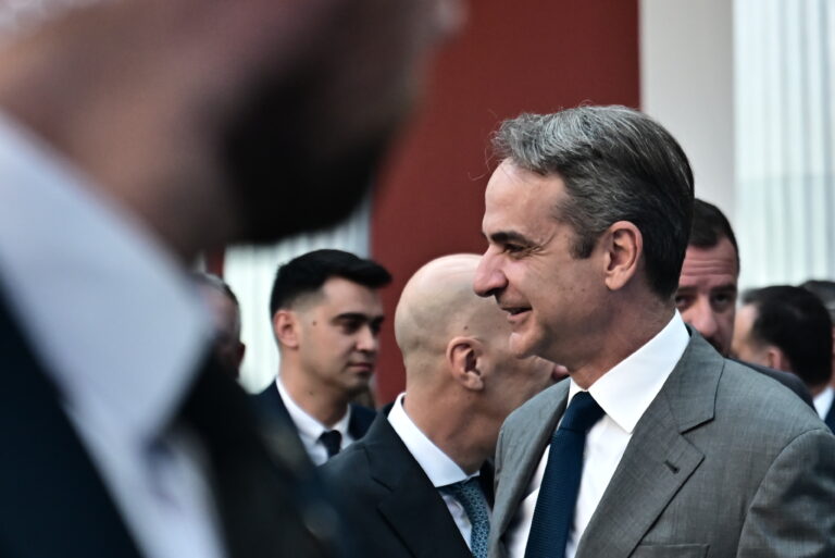 Live – Η ομιλία του Κ. Μητσοτάκη στην τελετή απονομής των ετήσιων βραβείων του ΕΒΕΑ