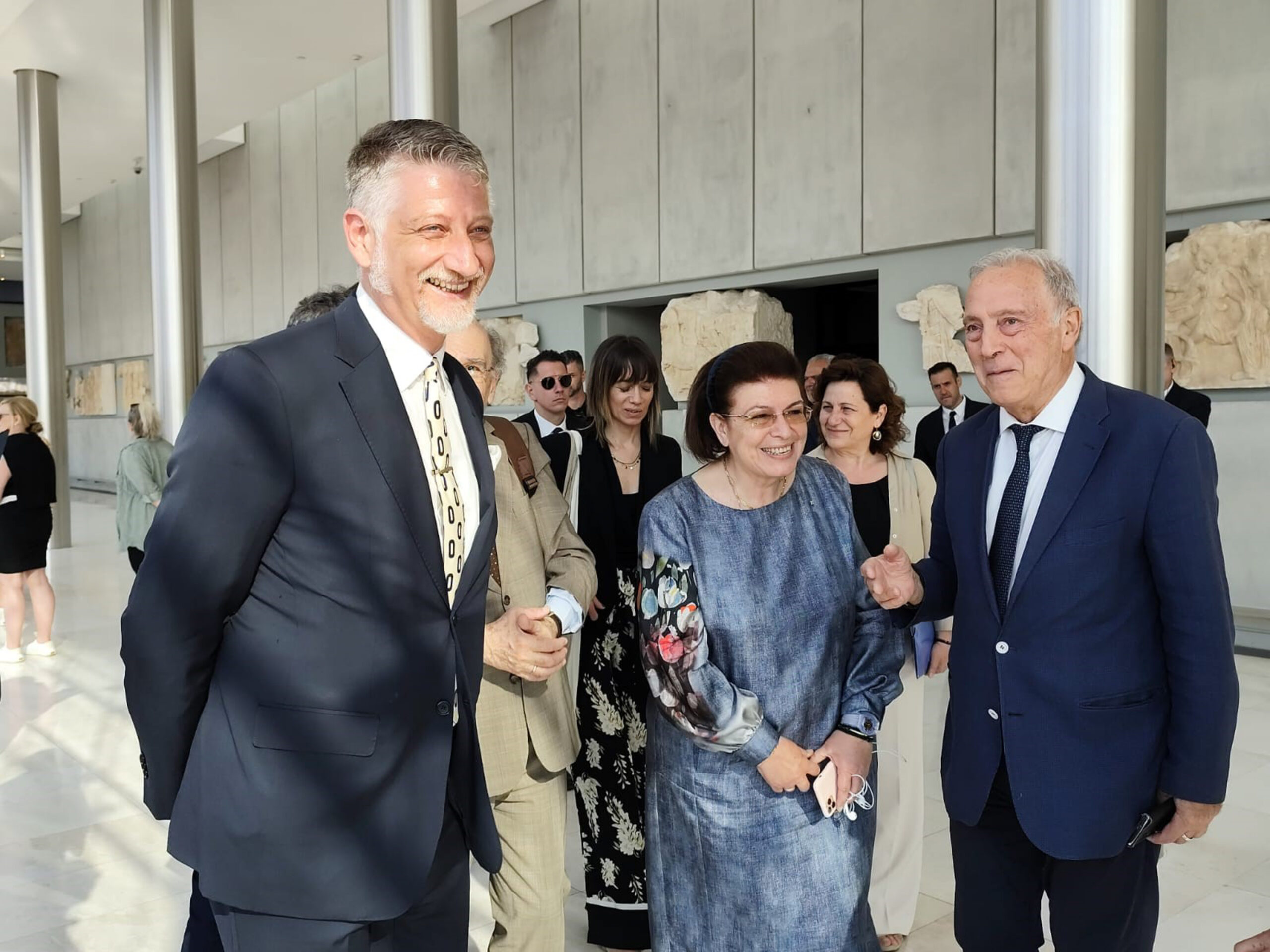 ΣΥΝΑΝΤΗΣΗ ΤΗΣ ΥΠΟΥΡΓΟΥ ΠΟΛΙΤΙΣΜΟΥ ΛΙΝΑΣ ΜΕΝΔΩΝΗ ΜΕ ΤΟΝ ΙΤΑΛΟ ΥΠΟΥΡΓΟ ΠΟΛΙΤΙΣΜΟΥ ALESSANDRO GIULI (ΓΡΑΦΕΙΟ ΤΥΠΟΥ ΥΠΟΥΡΓΕΙΟΥ ΠΟΛΙΤΙΣΜΟΥ/EUROKINISSI)